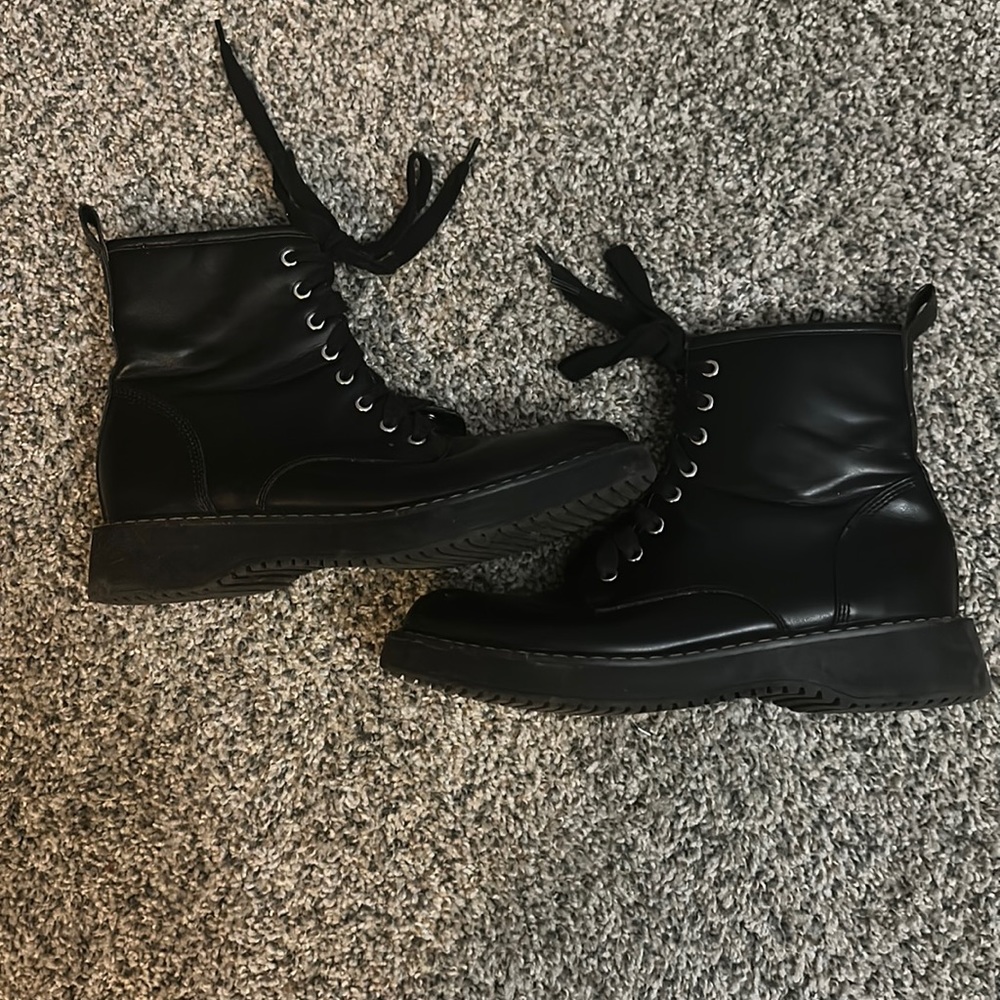 Black boots